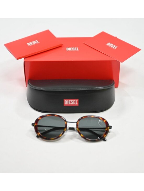 Diesel DL1018 51mm Oval Sunglasses in Matte Black/Dark Grey